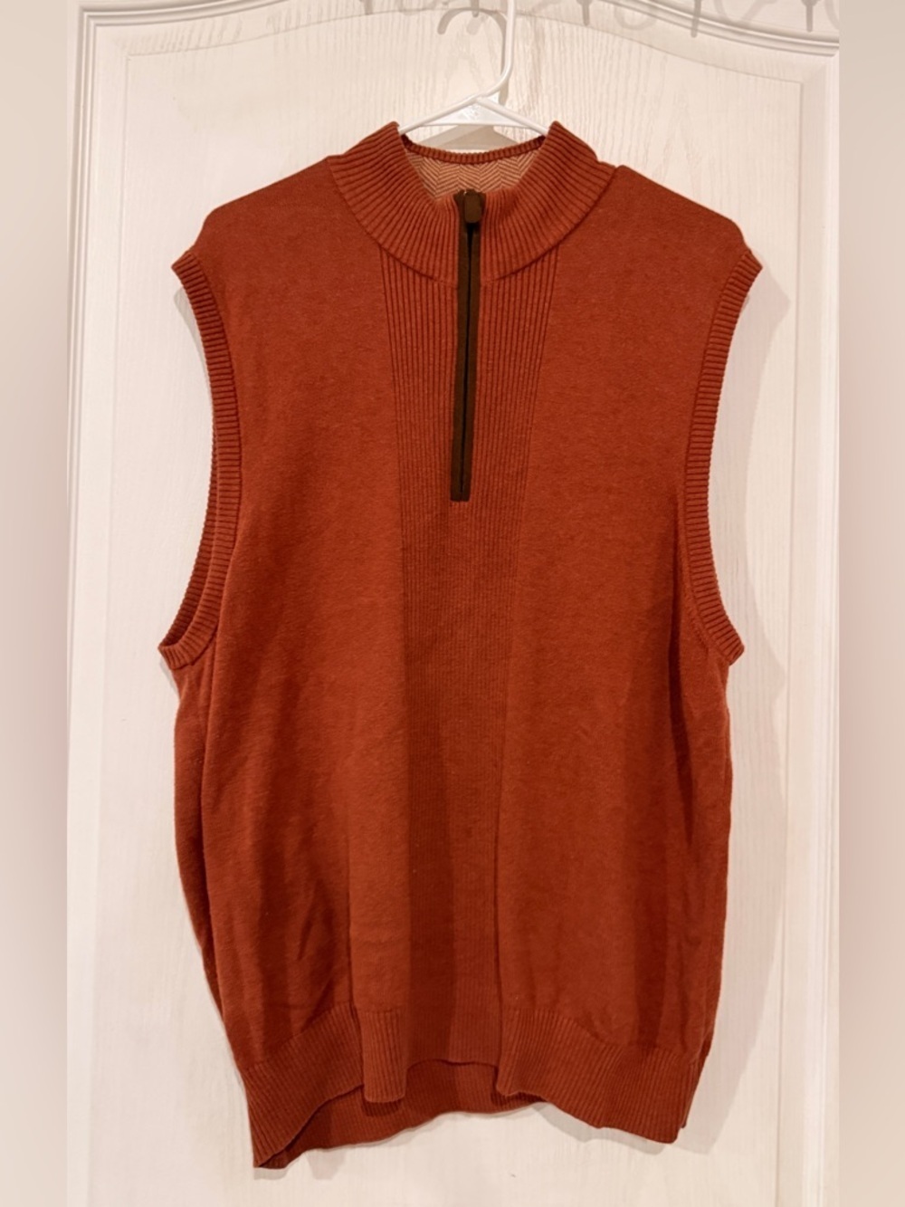 FINAL PRICE Johnston & Murphy Burnt Orange Half-Zip Sweater Vest